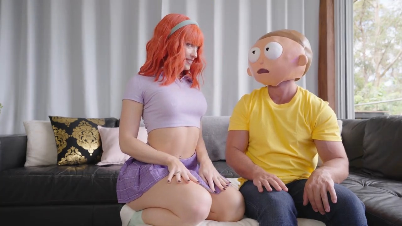 Скачать бесплатно Морти из Rick & Morty трахнул Джессику в анал и довёл до сквирта