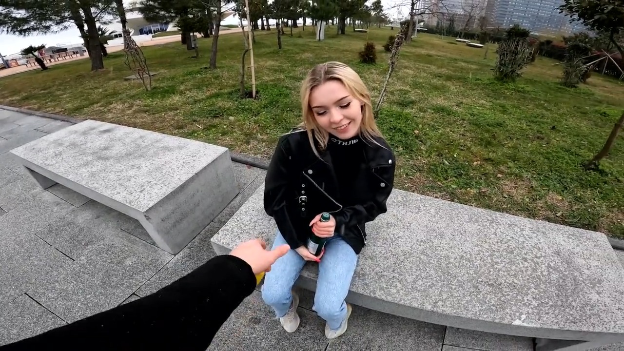 Скачать бесплатно Пойдём ко мне? Покажешь, что умеешь, а я выебу тебя на камеру